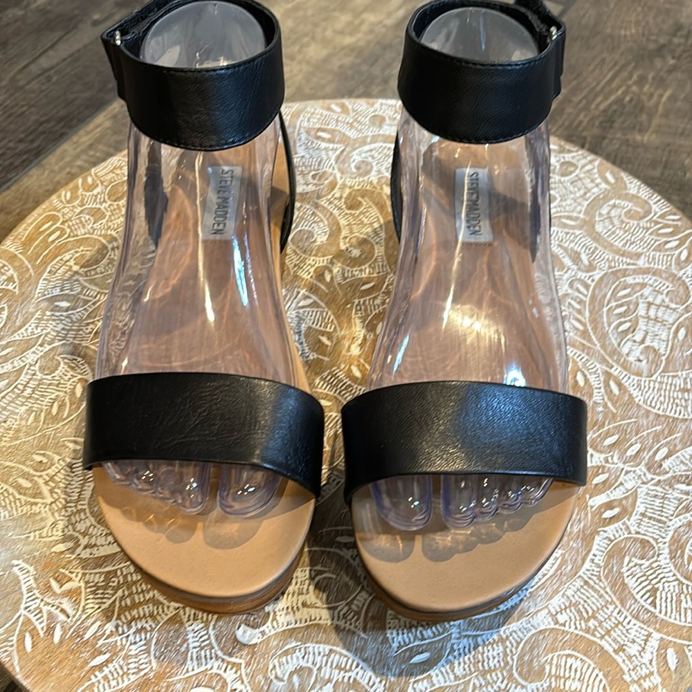 Steve Madden Gaia Leather Black